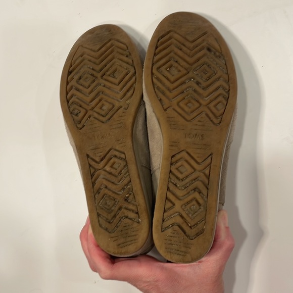 TOMS Kelsey Platform Booties size 4 (big kids) - Picture 8 of 10